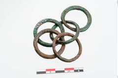 Foto von Bronzegehänge (NHMW-PRAE-024243)